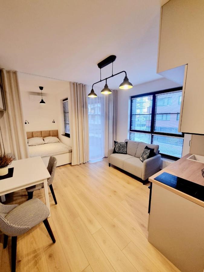 Doki Living Apartament 55 Gdansk Exterior photo