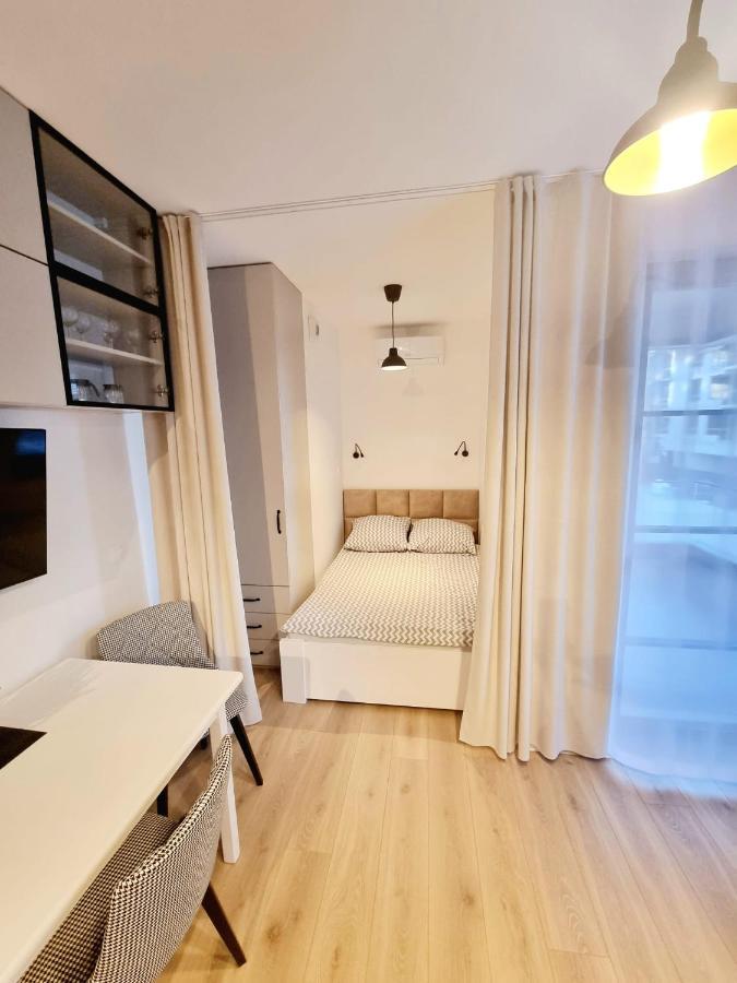 Doki Living Apartament 55 Gdansk Exterior photo
