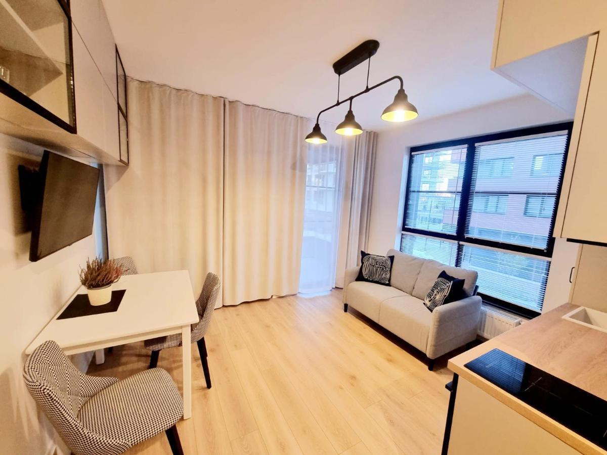 Doki Living Apartament 55 Gdansk Exterior photo